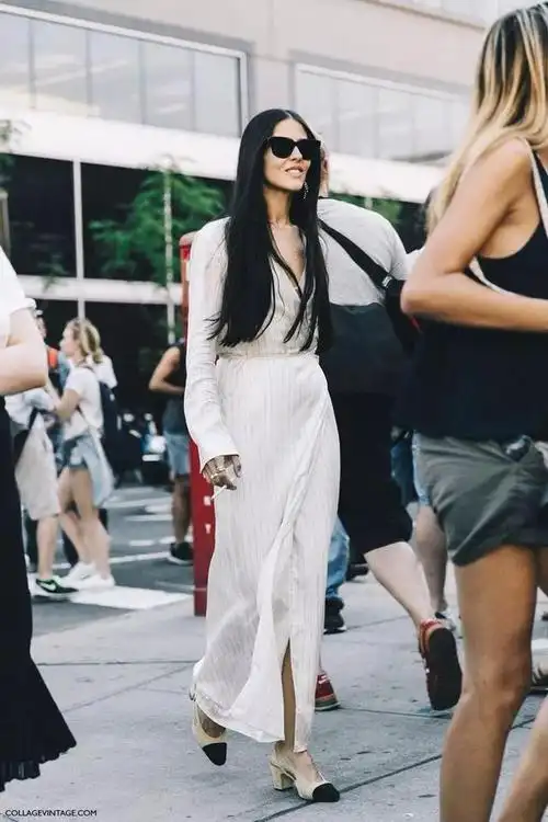 夏天千万别穿白裙子太好看了