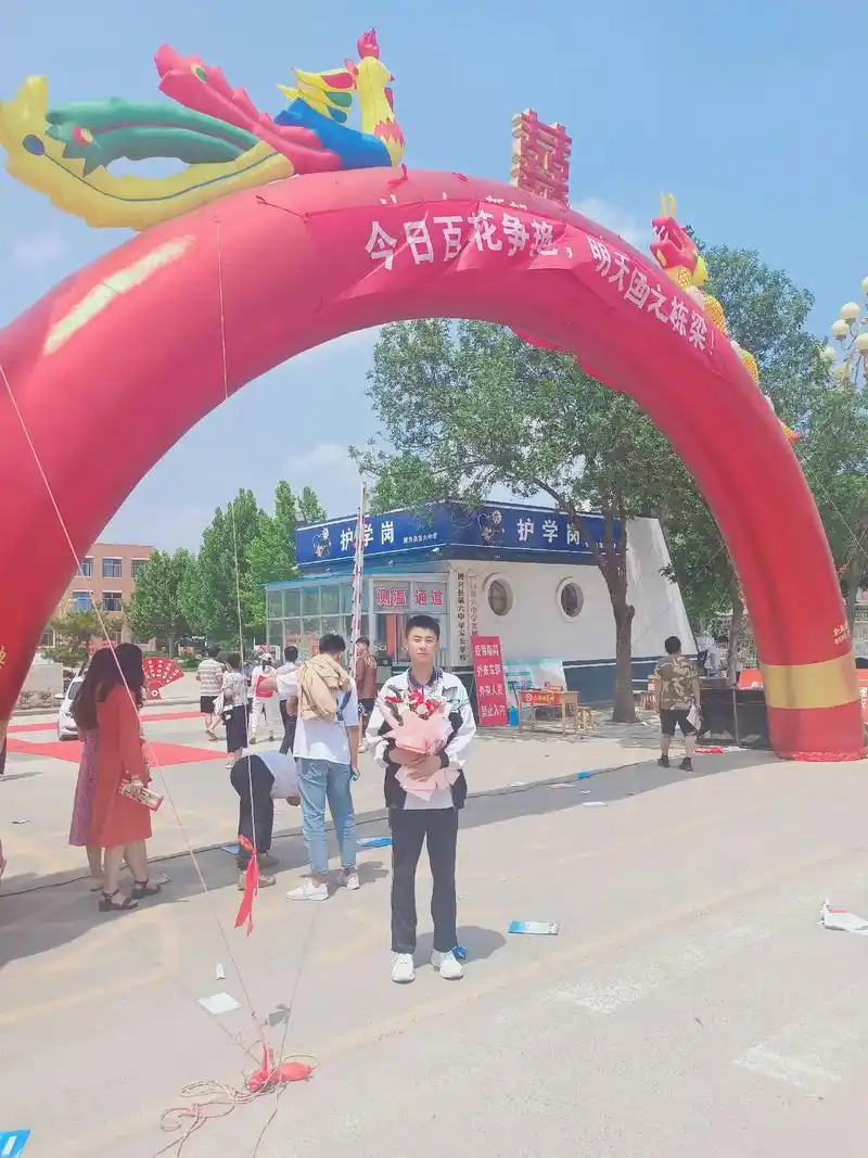 我的大男孩中考结束啦!去年是观众,今年是选手,也只有初三的家 - 抖音