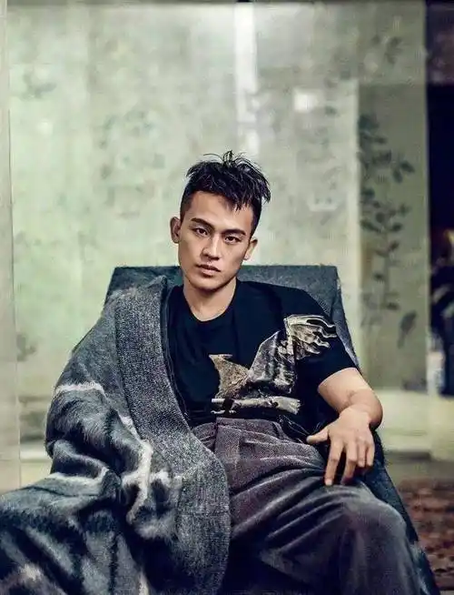 快来选出你心中的男神!_窦骁_欧豪_作品