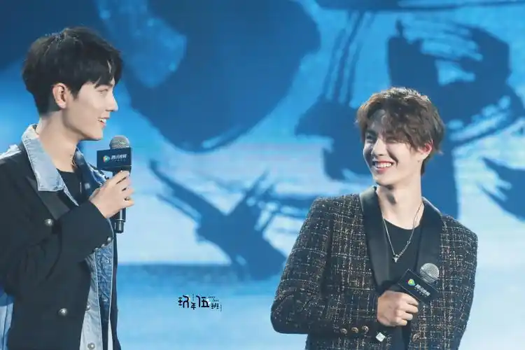 肖战 王一博 - 堆糖,美图壁纸兴趣社区