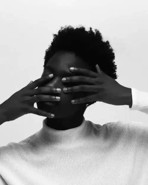 黑人朋友想拍照怎么办?