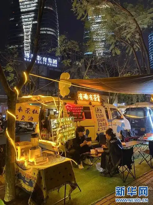 来成都怎么寻找烟火气成都文旅发布的这50个寻味天府之旅经典点位快