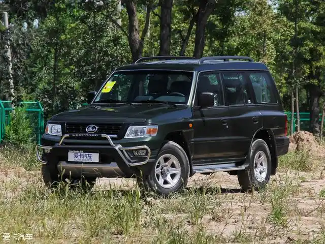 猎豹q6中间座怎么放倒猎豹q6图片及报价