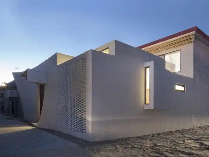 浏览数:740回复数:3    关键词: 藏式民居改造hypersity建筑设计事务