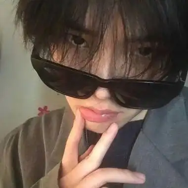 2021很酷很帅气的高冷扣扣男头 你期待的正在加速向你赶来