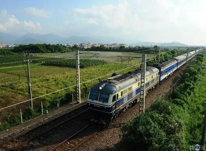 优秀火车摄影展播—1300(2013年7月1日调图特辑1)