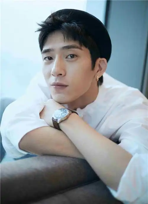 井柏然字体300万被收入版权网友看不出好看这算书法么