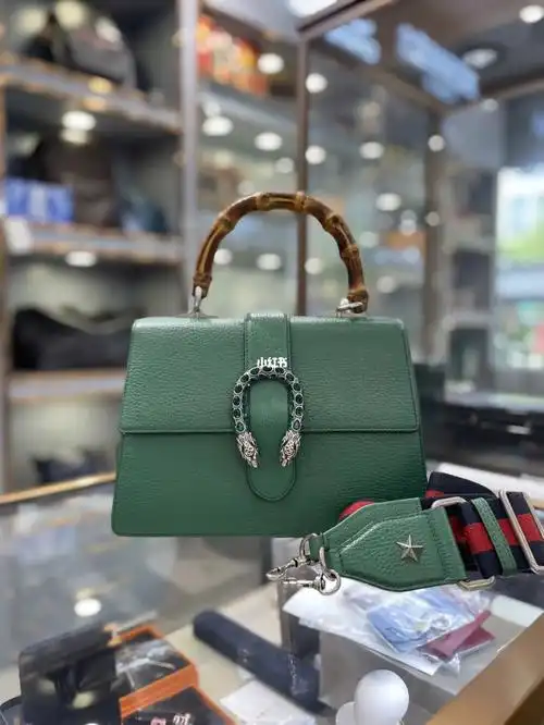 编码 2717870#古驰gucci  #祖古驰酒神竹节包价格古驰祖母绿酒神包