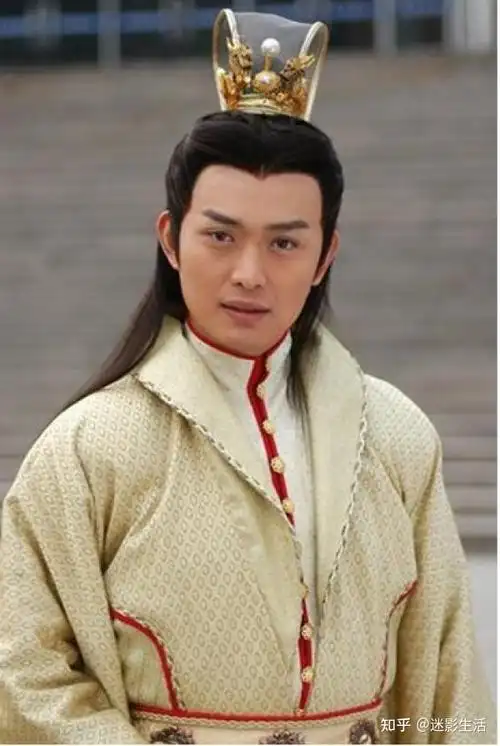 黄海冰:年轻时演遍武侠三大名家,不惑之年寻得真爱如今儿女双全