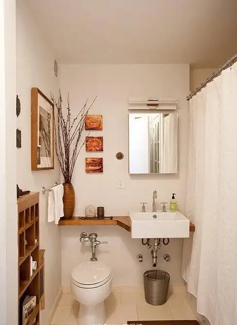 简洁到极致的日式风卫生间装修 喜欢就收了吧