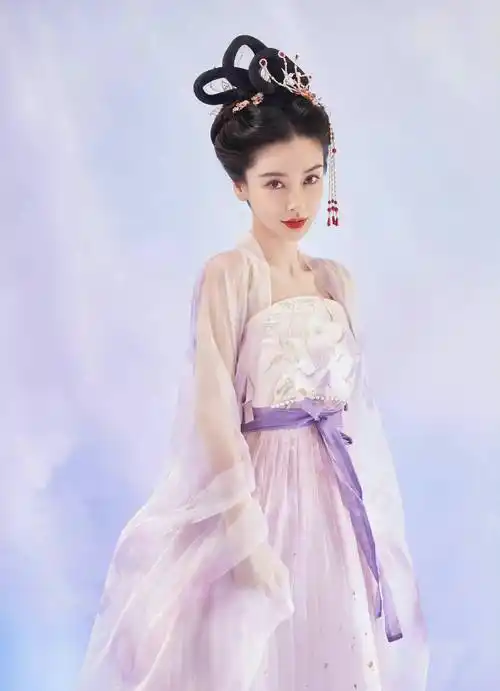 angelababy美上热搜!