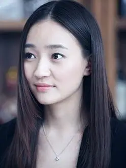 杜小雨(焦俊艳饰演)