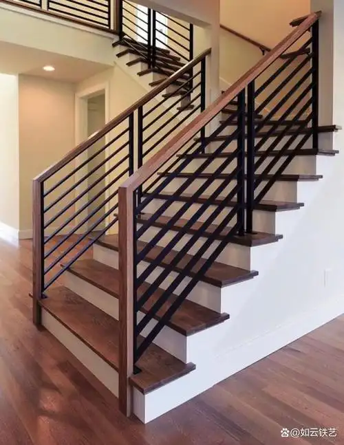 小区里常用铁艺楼梯扶手有哪些?