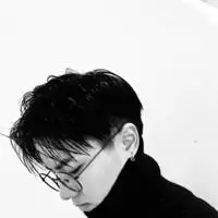 2020年微信头像男霸气【点击鼠标右键下载】