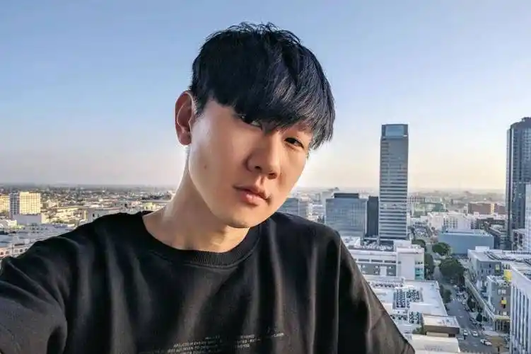 有一种时尚帅气叫林俊杰梳大背头,网友:早换发型就追到田馥甄了