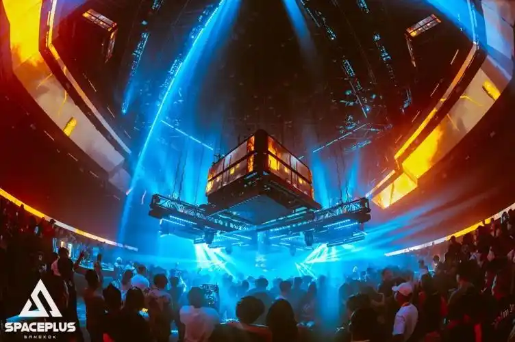 曼谷space plus首秀告捷,正式开业-曼谷space plus/space酒吧/斯贝斯