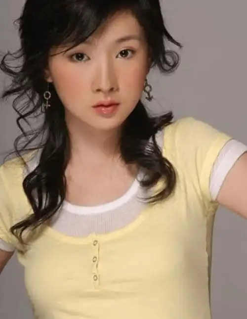 潘禹彤:19岁出道,和朱亚文相恋9年,后嫁给白宇,如今怎样了?