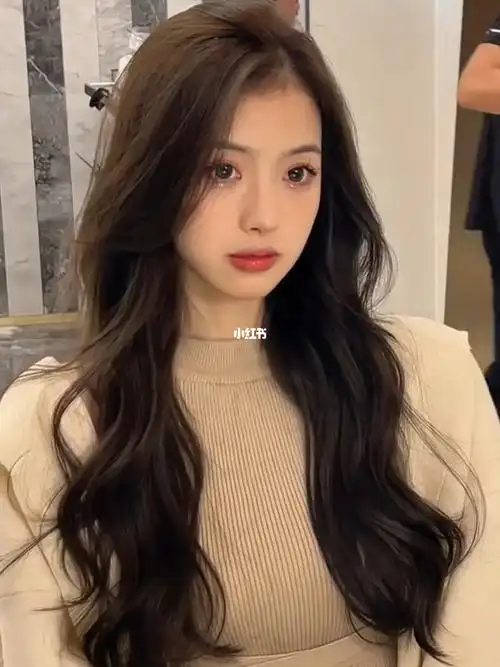 长发女生不能错过的发型韩式蓬松大卷