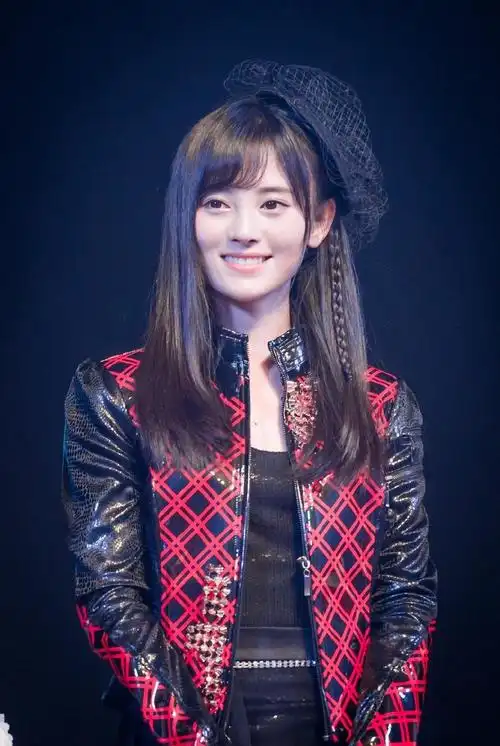 考古早期鞠婧祎