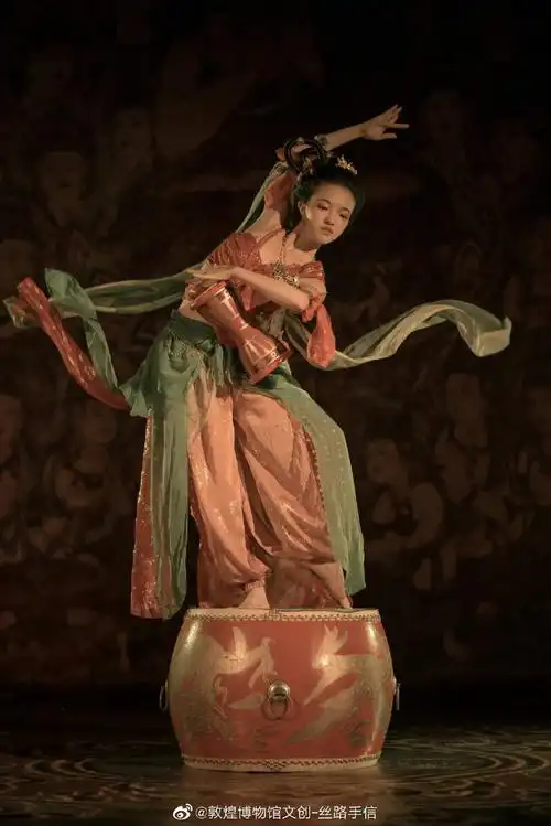 艳绝瑰丽的敦煌之舞