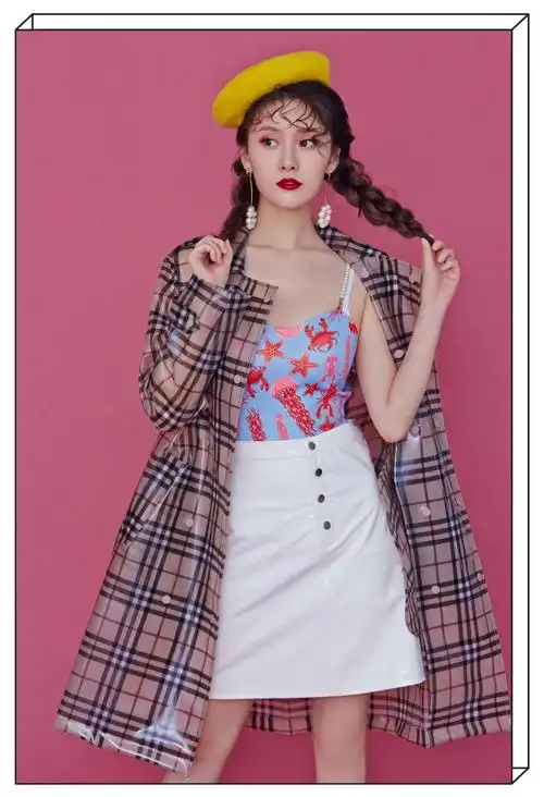 《巴啦啦小魔仙》中的贝贝王子璇,长大以后也太美了!裹胸超惊艳