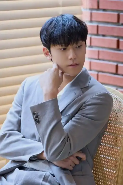 李到晛#坏妈妈#终映采访提到林智妍嗑一口真情侣1.