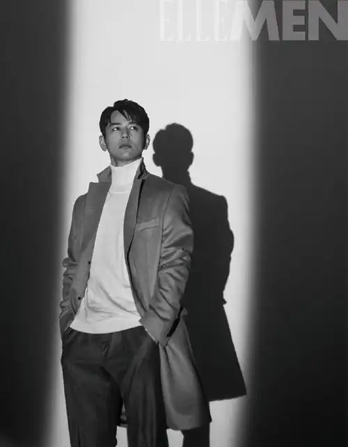 如何妻夫木聪首亮相内地时尚杂封面补图中