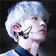 男生qq头像真人帅气白发图片