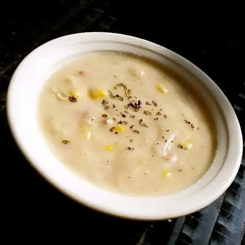 ninocat做的火腿玉米浓汤