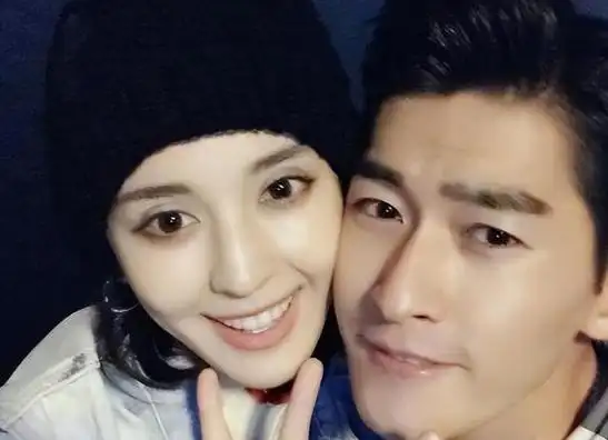 实锤像一记巴掌一样落在郑爽粉丝脸上,对于张翰的口诛笔伐终于偃旗息