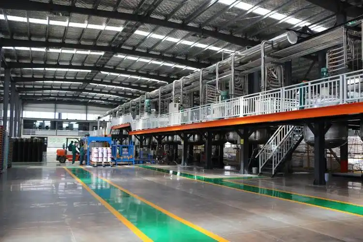 兰堡湾涂料生产车间