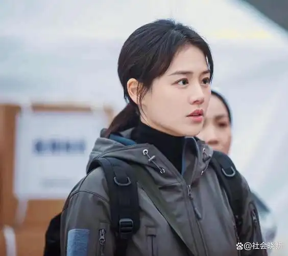 马思纯的新剧《侦察英雄》官宣开机,这次尝试演文工队员,是曾经没有