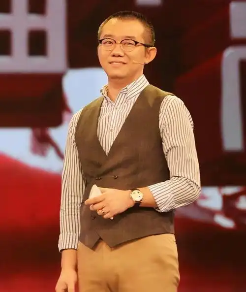 报警了!涂磊被曝私生活混乱一次给几万,正牌老婆被扒身份不简单