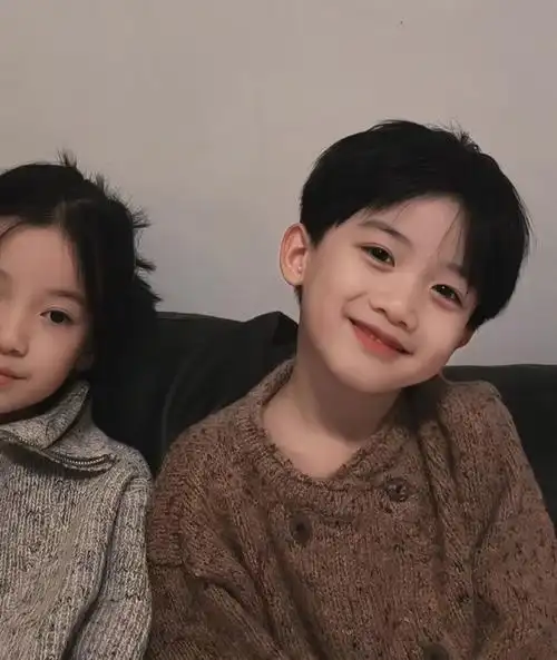 一期超可爱363436373039萌娃情侣头像