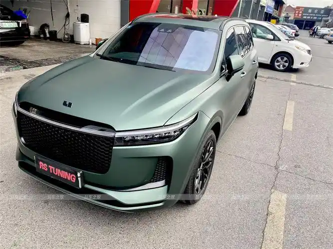 理想one改色3m超哑松石绿改装定制轮毂brembo刹车电动踏板电吸门