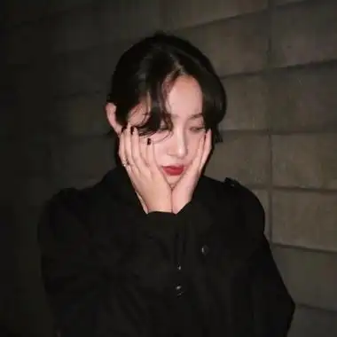 女生头像黑色系霸气