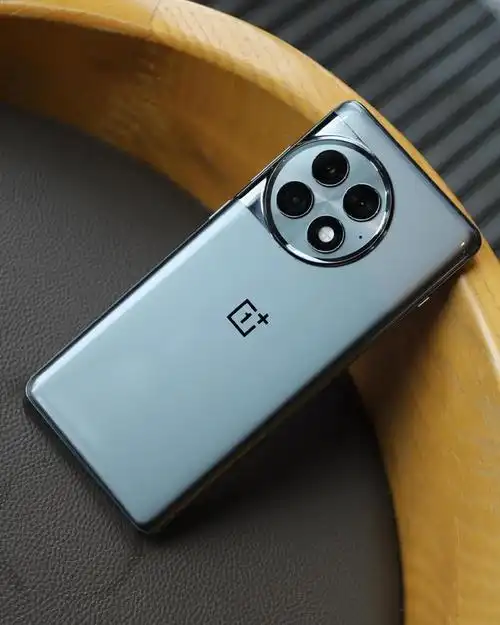 目前骁龙8gen3手机比8g2更值得关注价格才是更重要的决定因素