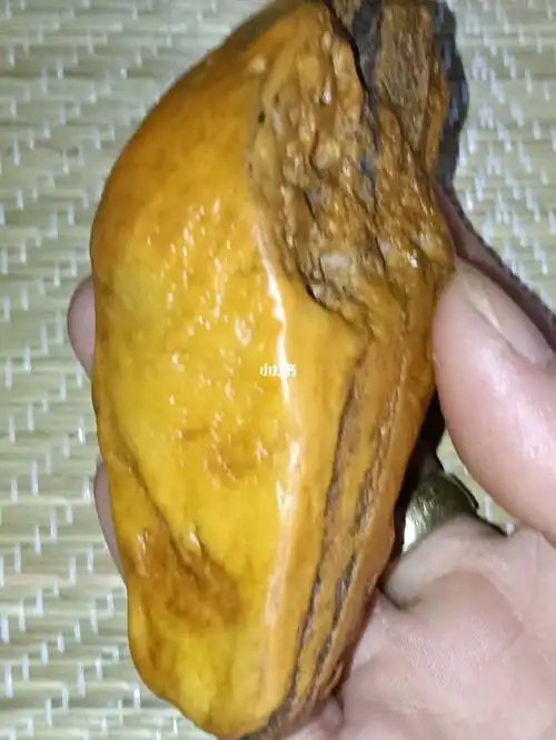 户外寻宝  #奇石收藏  #天然奇石  #醉美黄蜡石  #奇石 #黄蜡石原石