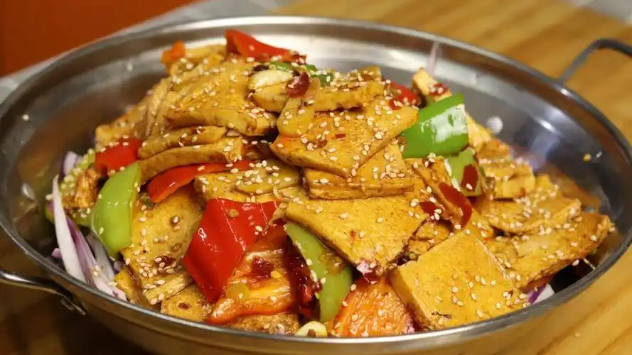 干锅千叶豆腐做法:不用油炸,香辣开胃又过瘾,比饭店的还好吃