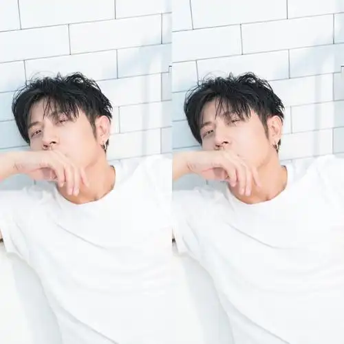 高晓攀纯白写真曝光湿发白衣慵懒十足