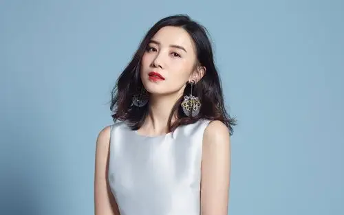 电脑壁纸 明星 大陆明星 时尚达人宋佳优雅气质写真