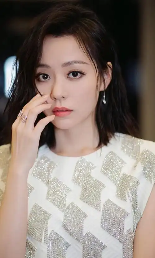 中国内地知名女歌手,魅力的女星张靓颖_高清图集_新浪网