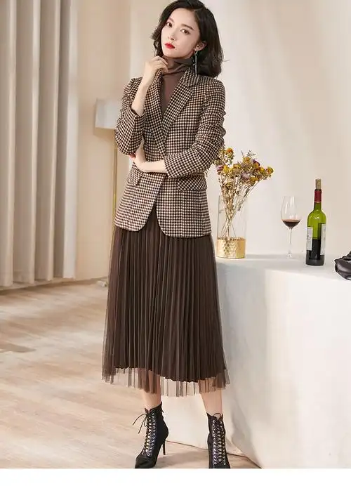 汉妮雅 2020冬装新款时尚套装格纹西装外套百褶半身裙两女8182 咖色 m