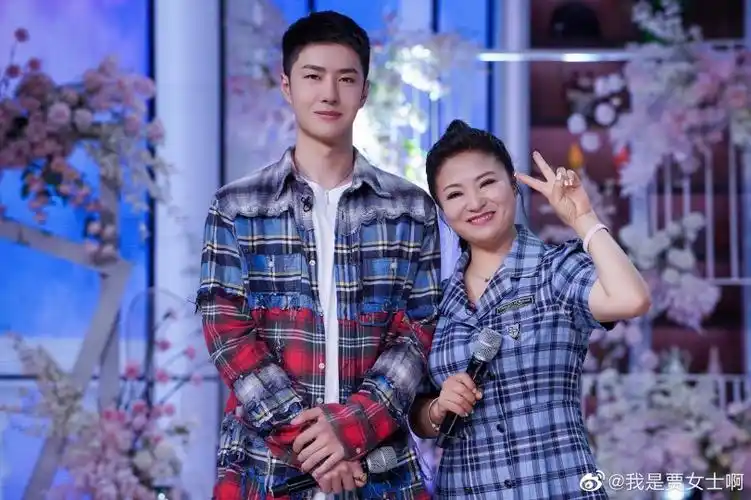 谢谢 @天天向上 @uniq-王一博