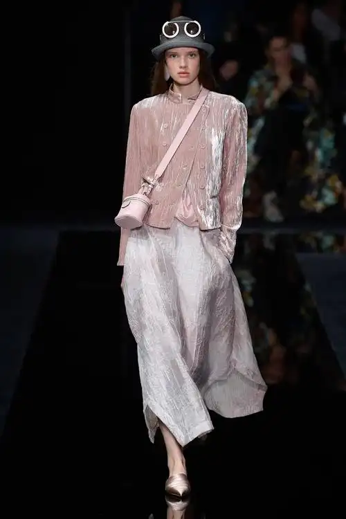 米兰时装周丨emporioarmani2020春夏系列