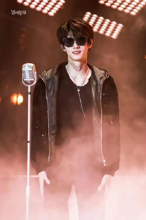 朱志鑫直拍##tf家族新年音乐会##朱志鑫百变舞台风格