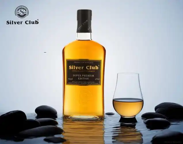 优质中国单麦芽威士忌瓶白酒750毫升威士忌酒厂