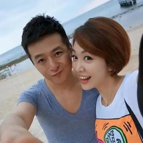 朱雨辰:3段姻缘,因"妈宝"43岁无人敢嫁