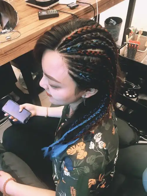 脏辫最适合哪种女孩