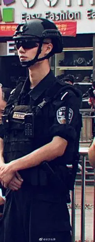 《守护解放西》长沙市公安局特巡警支队第一特警大队民警刘曦钧